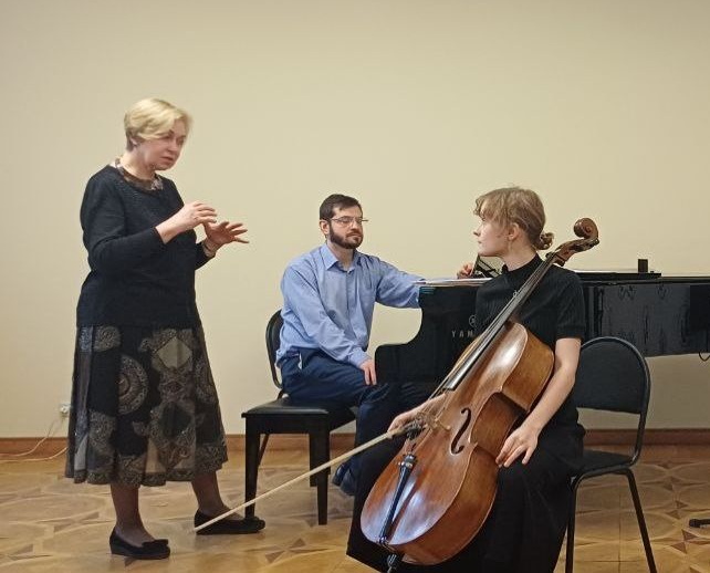 Подробнее о статье Мастер-класс профессора Кравец Марины Викторовны в Академии имени Гнесиных.